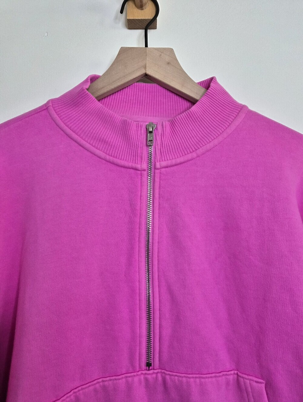 PINK Victorias Secret Hot Pink Cropped Quarter Zip Pullover Sweatshirt Large NWT - Picture 4 of 15